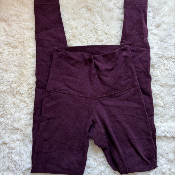 Purple LuluLemon leggings - Picture 1 of 7